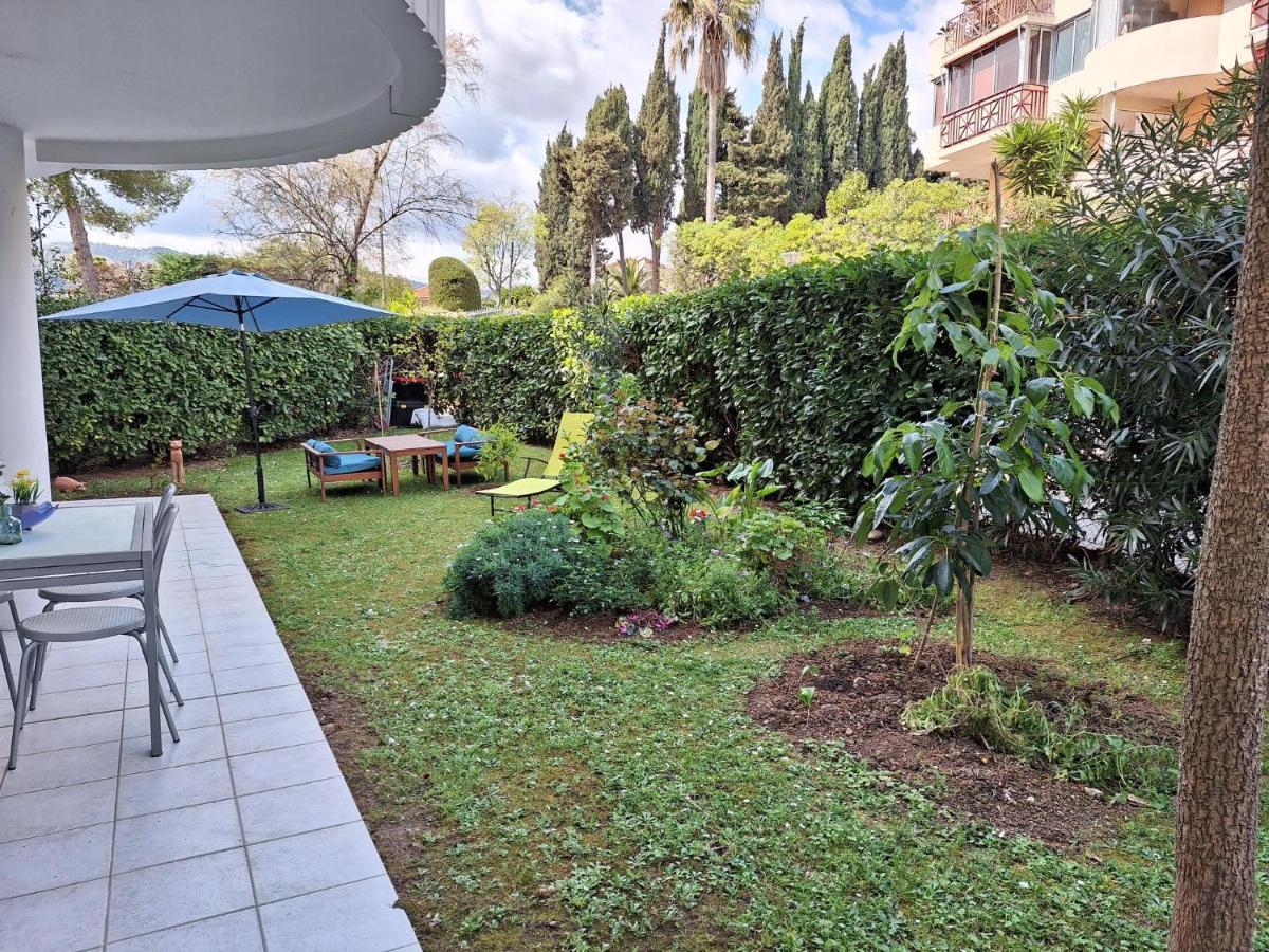 Charmant Appartement Residentiel Avec Terrasse, Jardin Privatif Et Piscine A Cannes Exterior foto