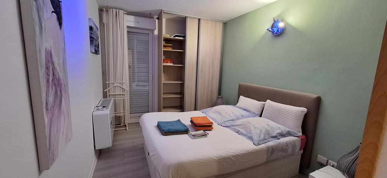 Charmant Appartement Residentiel Avec Terrasse, Jardin Privatif Et Piscine A Cannes Exterior foto