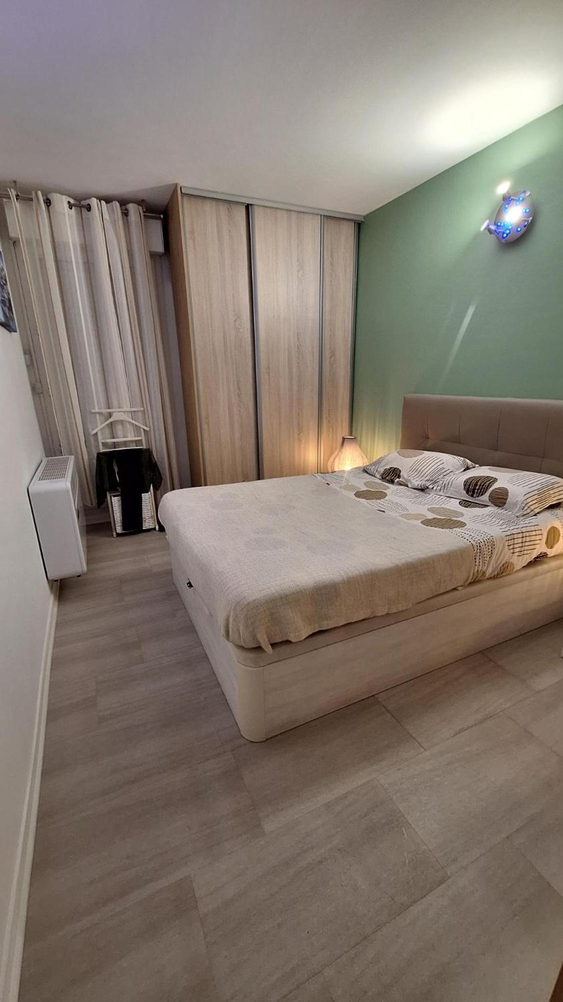 Charmant Appartement Residentiel Avec Terrasse, Jardin Privatif Et Piscine A Cannes Exterior foto